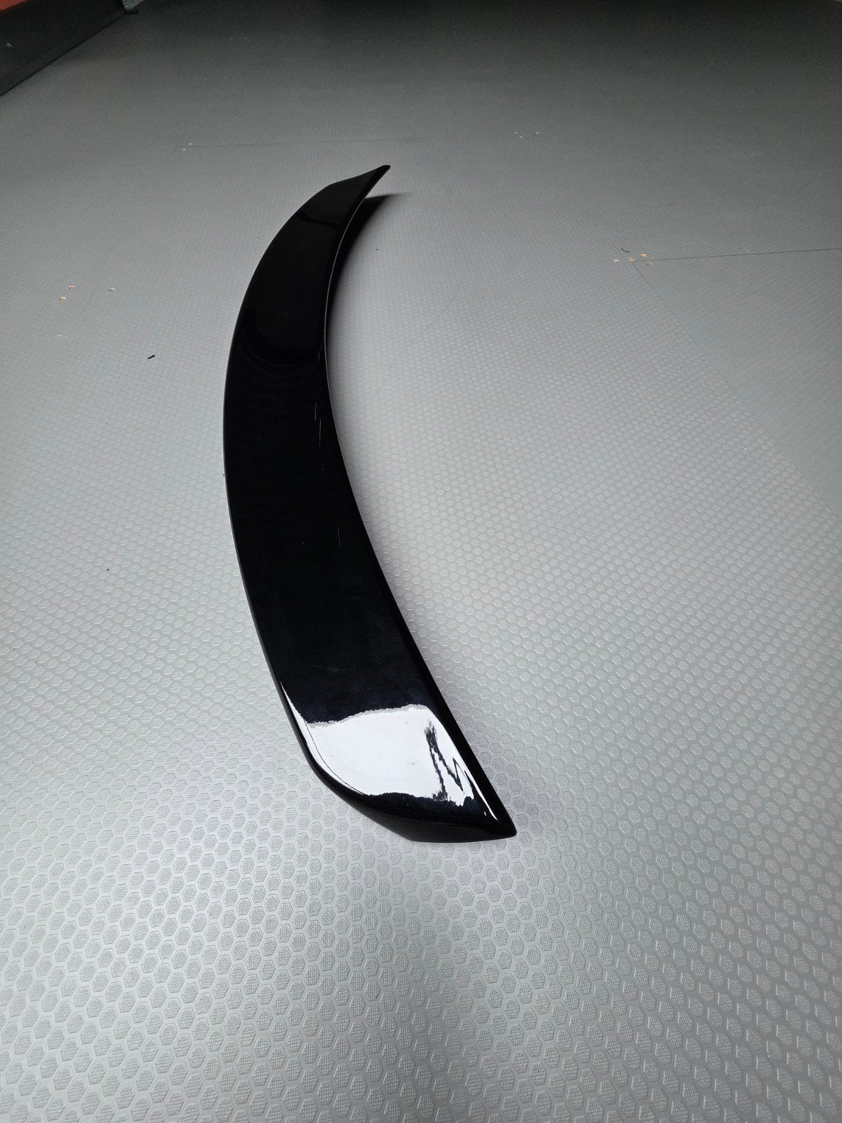 Glanzend Zwarte Achterspoiler voor Chrysler 300C, Ophalen