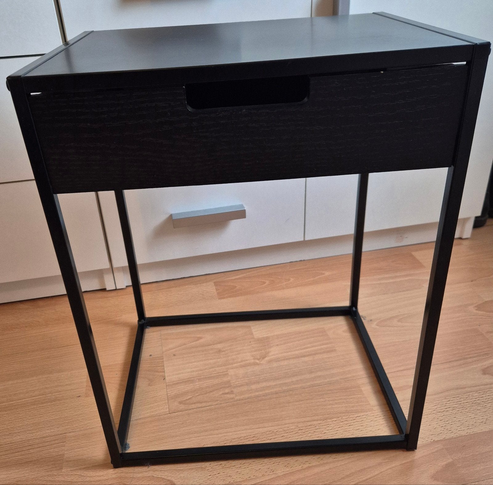 Nachtkastje, Ophalen, Gebruikt, Minder dan 45 cm, Minder dan 55 cm