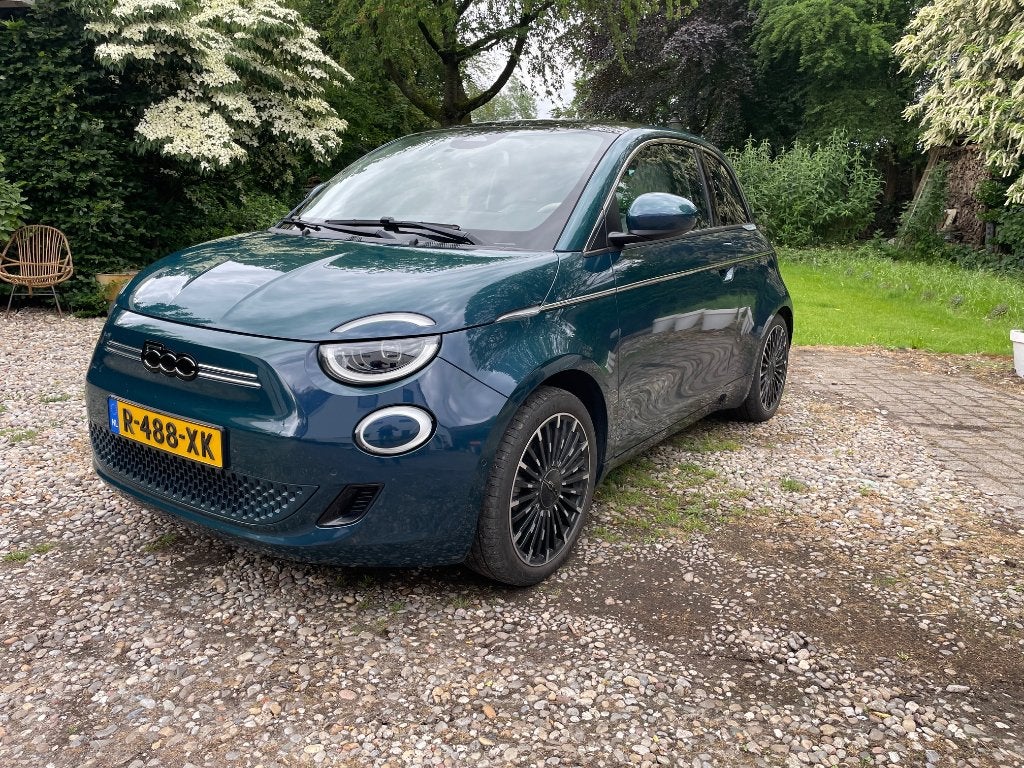 Fiat 500E La Prima 42kWh accu, Auto's, Fiat, Euro 6, Leder, Particulier, Te koop