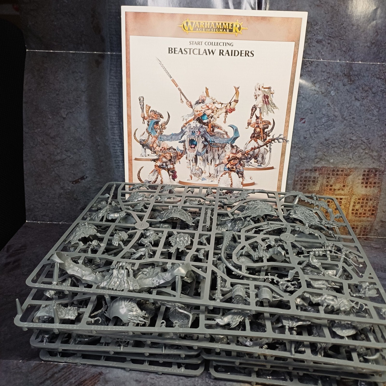 Warhammer Age of Sigmar Beastclaw Raiders+, Ophalen of Verzenden, Nieuw, Warhammer, Figuurtje(s)
