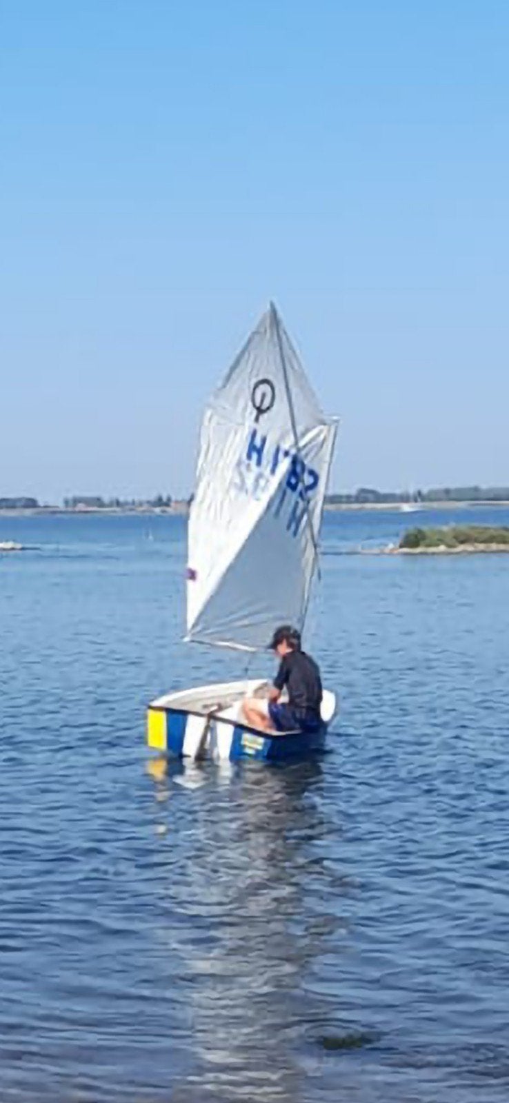 Te koop Optimist zeilboot, compleet, Ophalen, Gebruikt, 11 m, Polyester