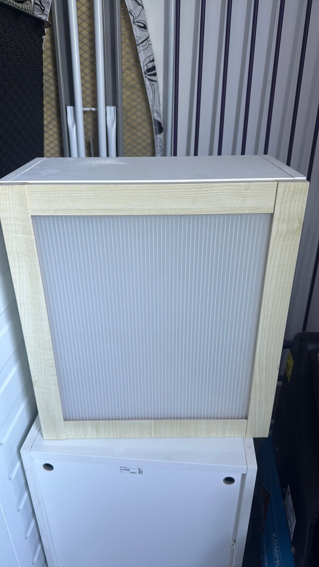 Kastje ikea, Doe-het-zelf en Verbouw, Kozijnen en Schuifpuien, 75 tot 150 cm, Gebruikt, Raamkozijn, Ophalen of Verzenden
