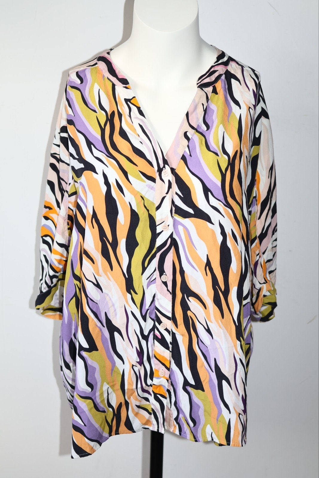 Herzen's Angelegenheit zijde blouse maat 42 / XL, Am Hansastadion 3 D-28277 Bremen, Herzen's Angelegenheit, Kramer GmbH & Co. KG