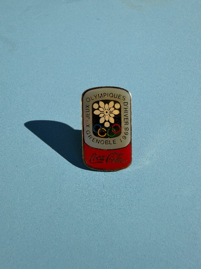 Vintage Pin van Coca-Cola vd Olympische Spelen in Grenoble, Ophalen of Verzenden, Gebruikt, Sport, Speldje of Pin