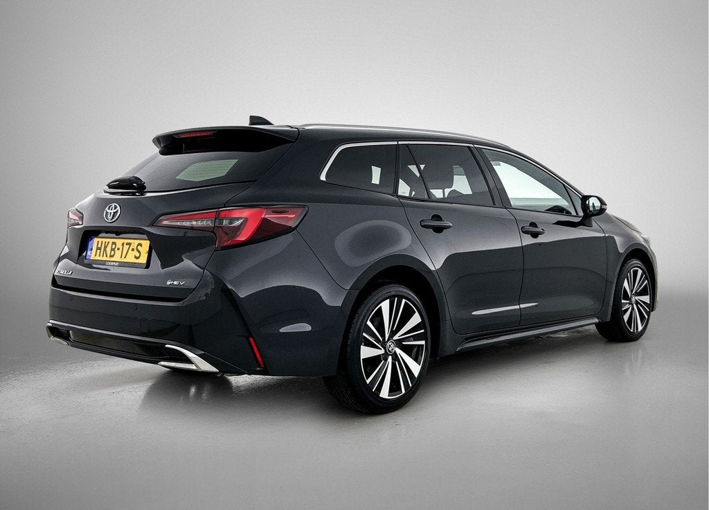 Toyota Corolla Touring Sports Hybrid 140 Dynamic | Parkeerse, Auto's, Toyota, 12 maanden, 450 kg, Gebruikt, 4 cilinders