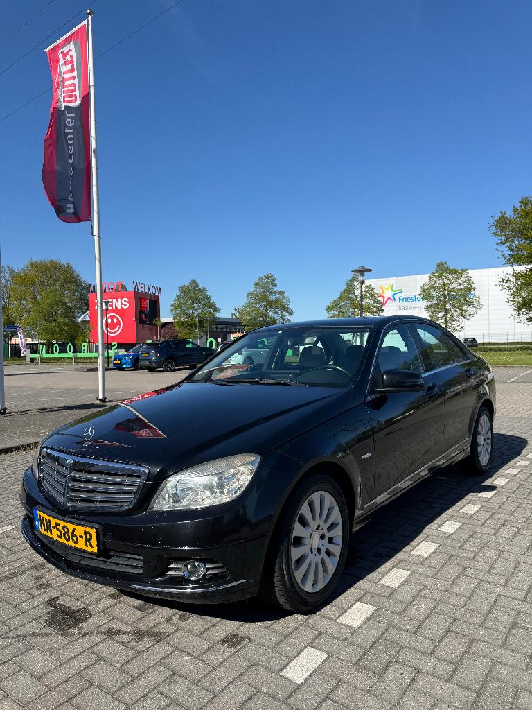 Mercedes-Benz C-Klasse 1.8 C200 Kompressor Sedan AUT 2009, Beige, 4 cilinders, 1796 cc, Zwart