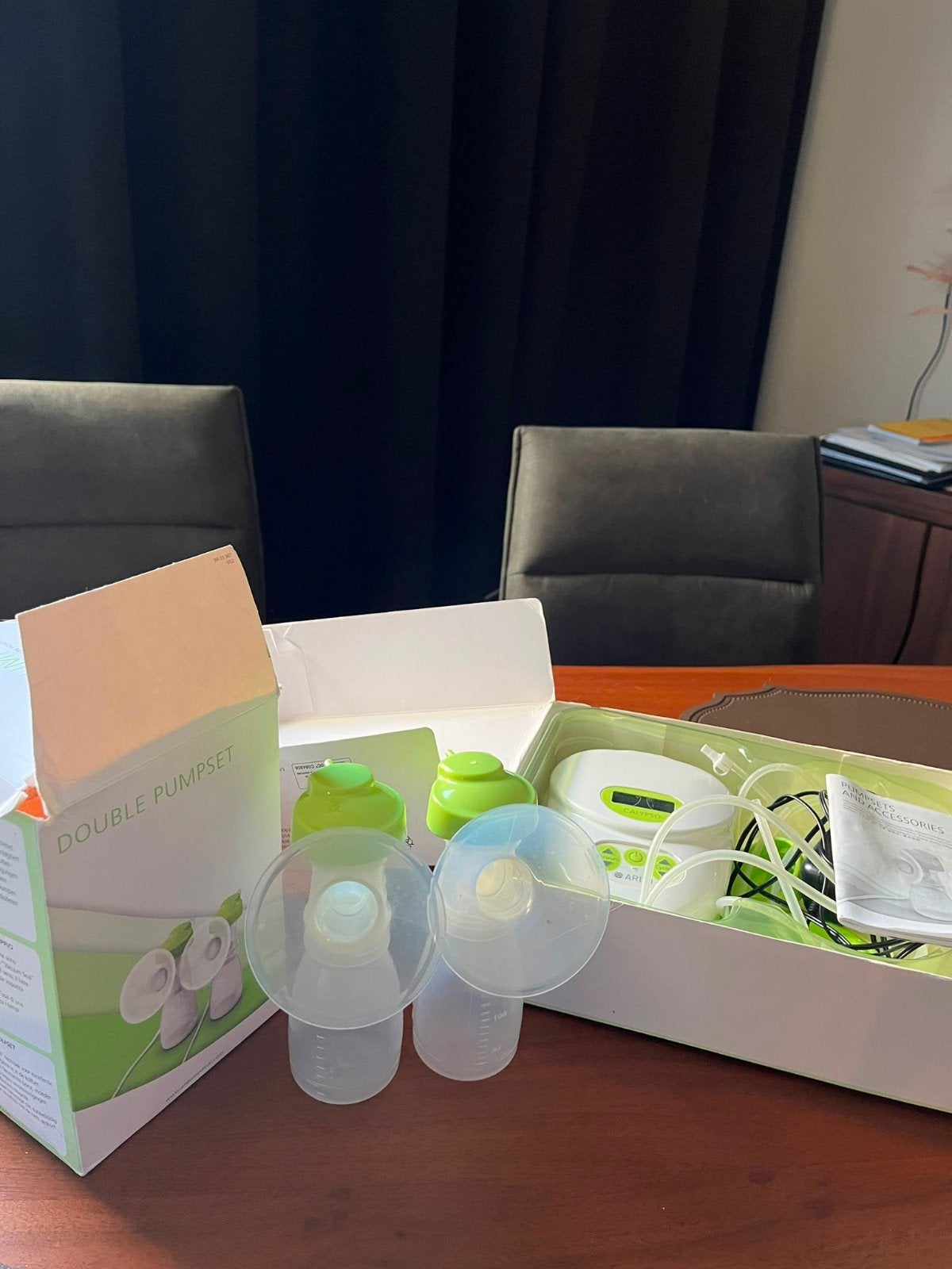 Ardo Calypso dubbele borstkolf met accessoires, Dubbelzijdig, Ophalen of Verzenden, Zo goed als nieuw, Borstkolf
