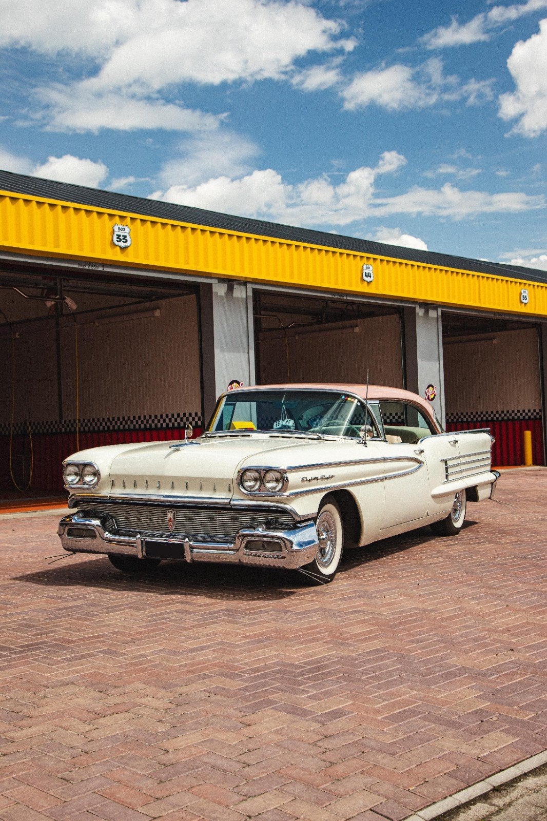 Oldsmobile uit 1958, foto 2