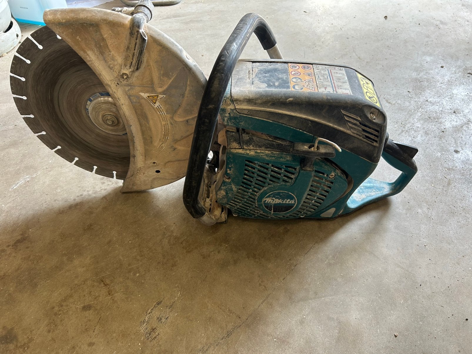 Moterslijper makita 350mm bandenzaag doorslijper, Ophalen, Gebruikt, 1000 watt of meer, Overige typen