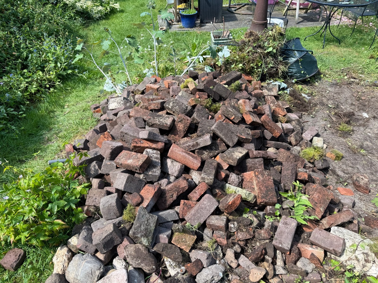 Gebruikte waaltjes en oude Bakstenen, Ophalen, Gebruikt, Bakstenen