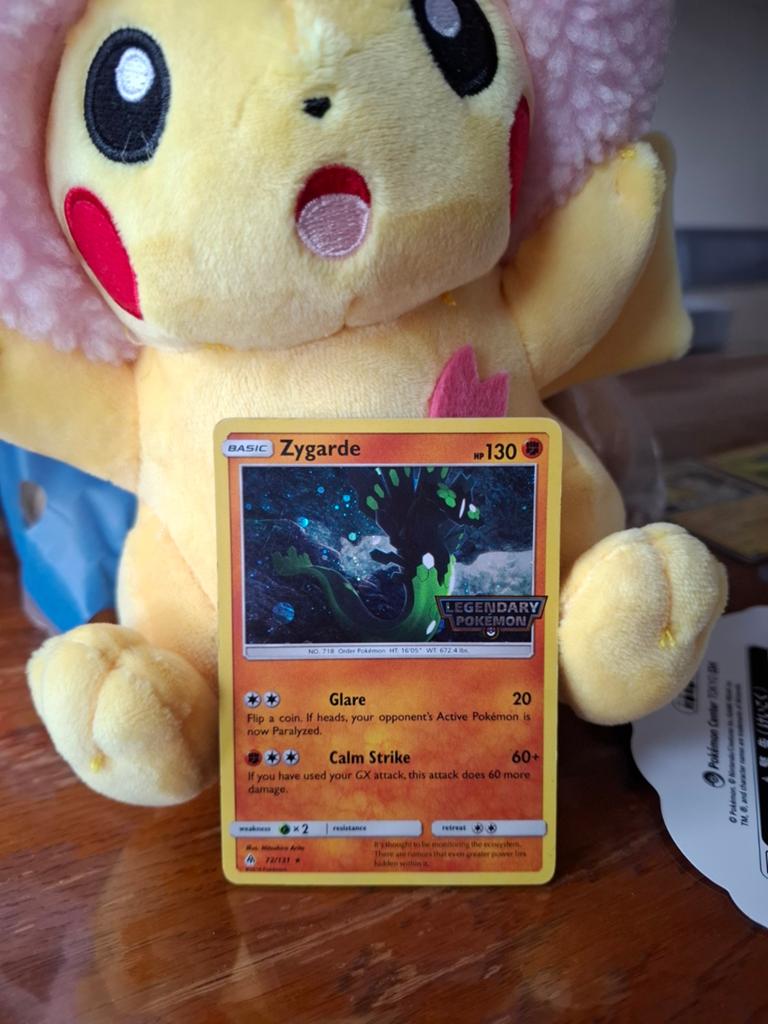 Zygarde pokemon kaart, Hobby en Vrije tijd, Verzamelkaartspellen | Pokémon, Ophalen of Verzenden, Gebruikt, Losse kaart