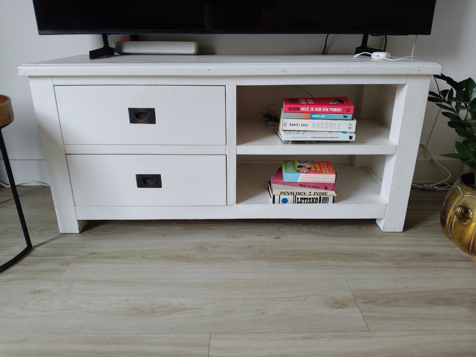 Wit tv meubel met lades en open vakken, Huis en Inrichting, Ophalen, Gebruikt, 100 tot 150 cm, Minder dan 100 cm
