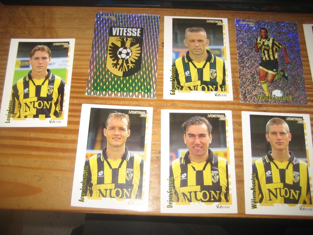 vitesse voetbalplaatjes stickers, Verzamelen, Sportartikelen en Voetbal, Ophalen of Verzenden, Zo goed als nieuw, Vitesse, Poster, Plaatje of Sticker