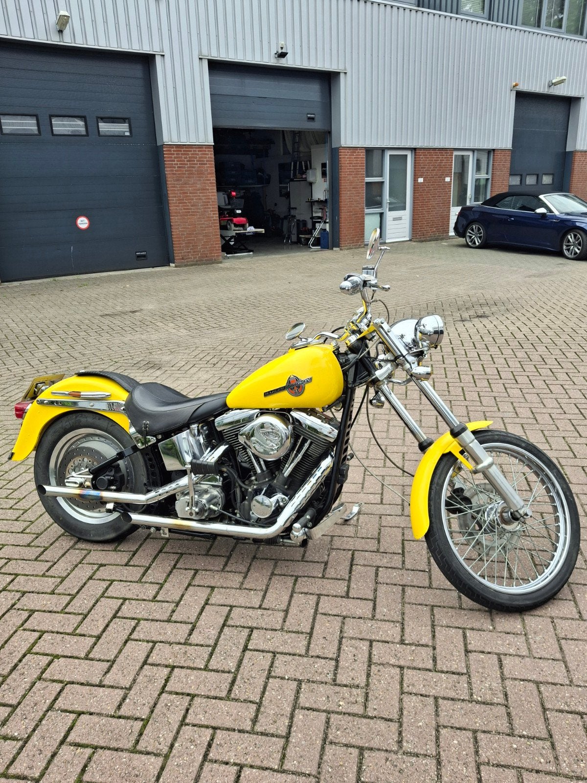 Unieke Harley Davidson Custom Build - Gele Chopper, Motoren, 2 cilinders, Sportuitlaat, Gebruikt, Meer dan 35 kW