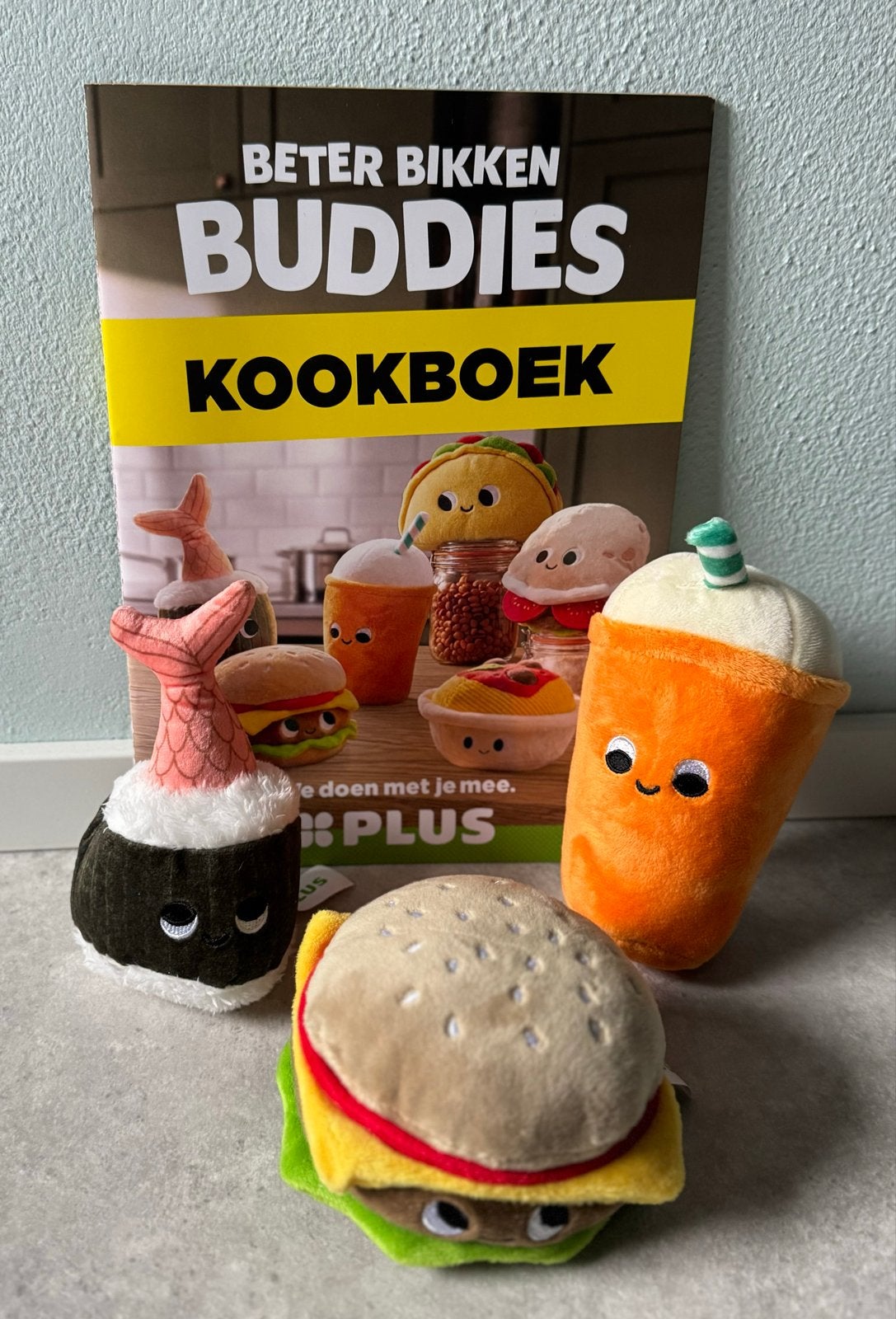 VOL Kookboek en 3 "eetknuffels" (NIEUW), Verzamelen, Plus, Ophalen of Verzenden