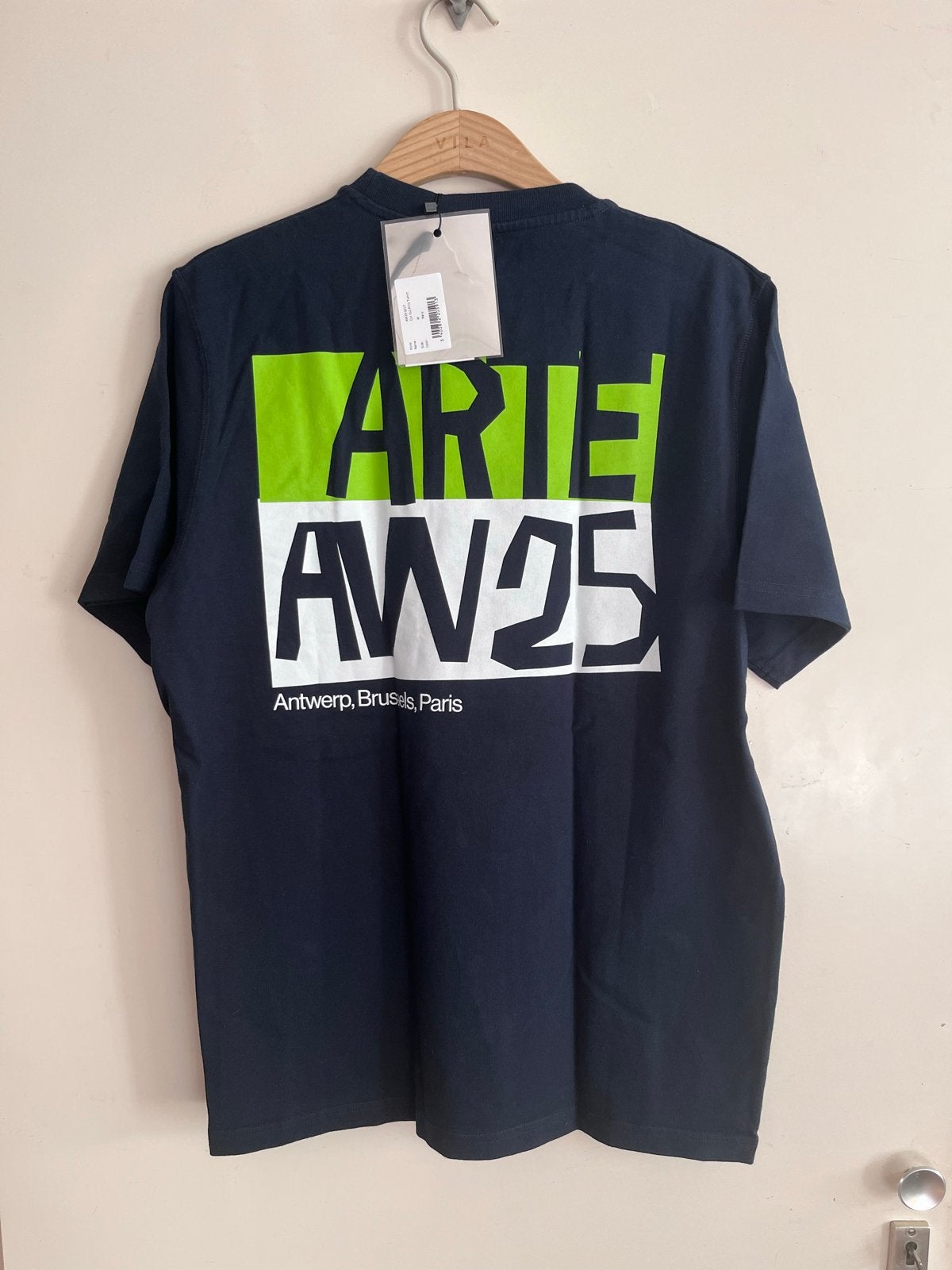 Arte Antwerp T-shirt AW25 - Nieuw met labels, Ophalen of Verzenden, Nieuw, Maat 48/50 (M), Blauw