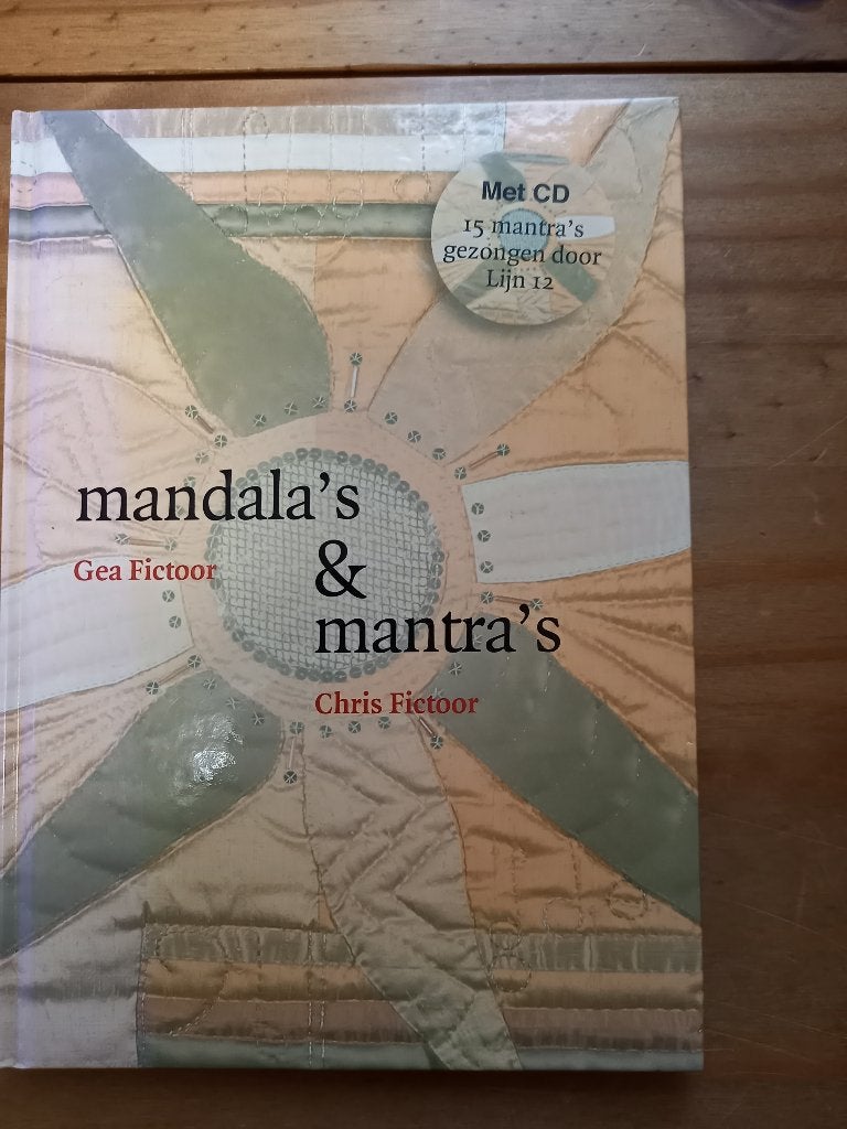 Mandala's & mantra's (met cd) Gea Fictoor en Chris Fictoor, Ophalen of Verzenden, Gelezen, Spiritualiteit algemeen, Overige typen