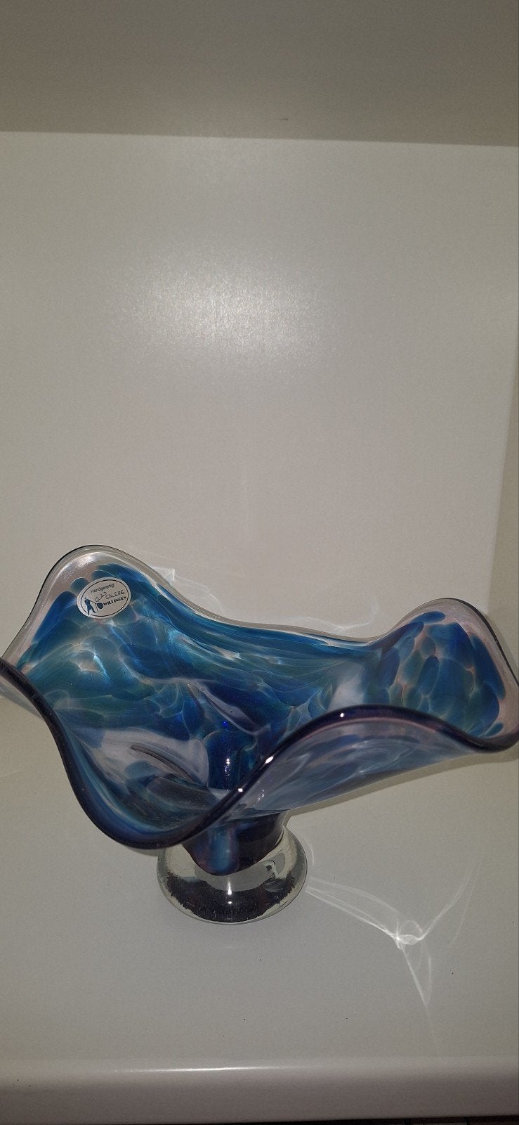 Handgemaakte glazen schaal - Blauw/Wit - Valere Willingen, Antiek en Kunst, Ophalen