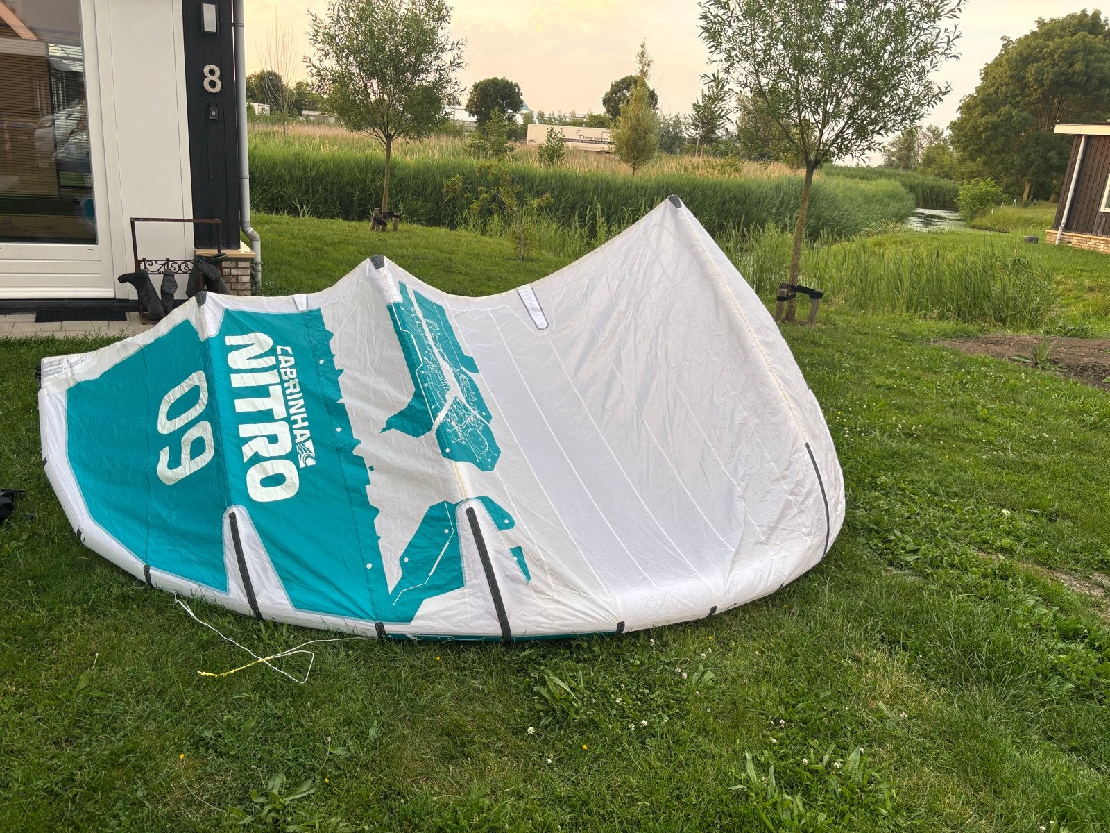 Cabrinha Nitro 9m 2023, Watersport en Boten, Kitesurfen, 9 m², Geen board, Ophalen of Verzenden, Zo goed als nieuw