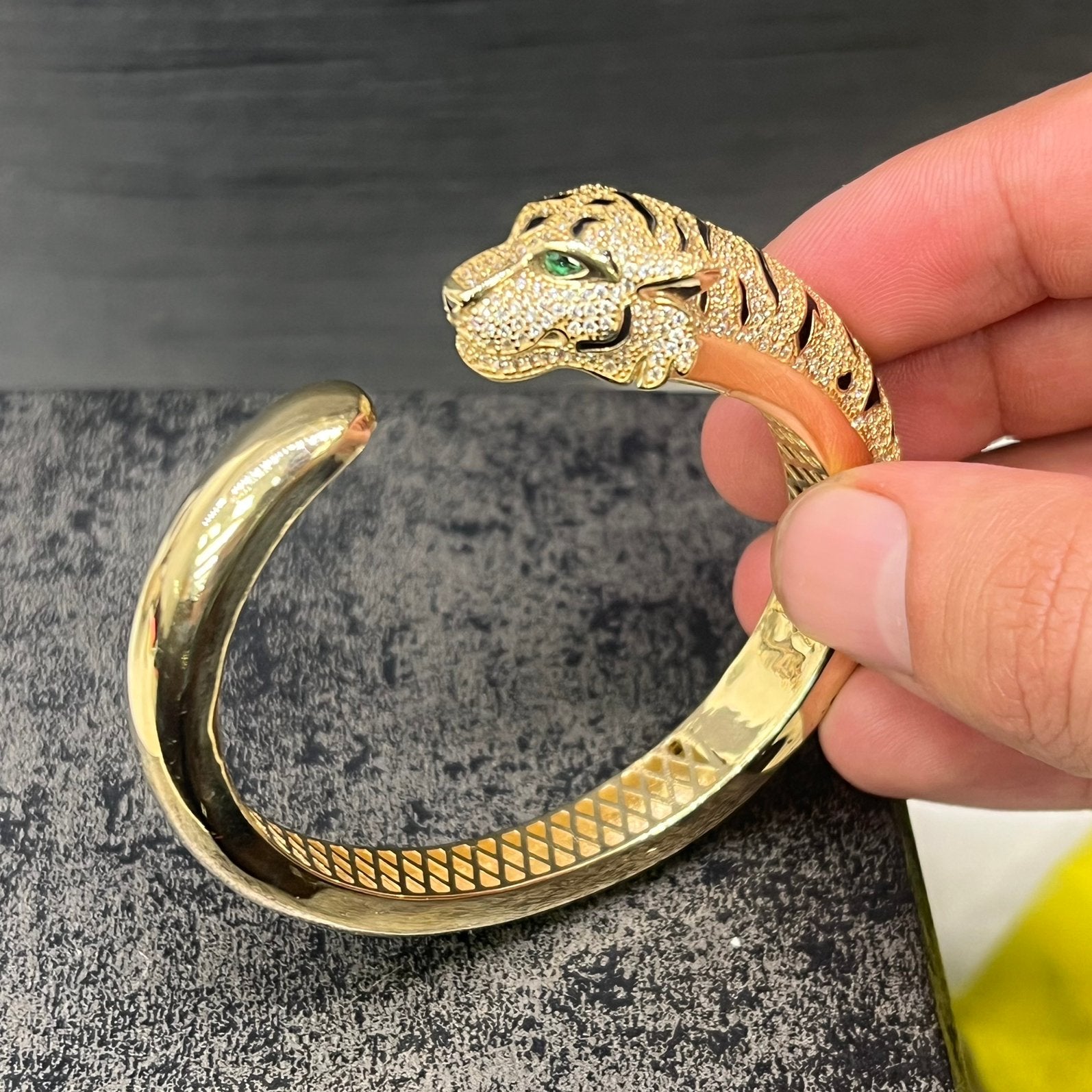 14 karaat gouden armband prachtig panter model, Sieraden, Tassen en Uiterlijk, Armbanden, Ophalen of Verzenden, Nieuw, Goud