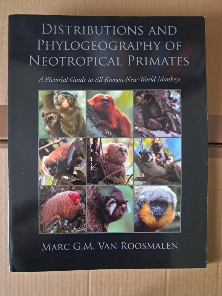 TWEE BOEKEN PRIMATEN MARC VAN ROOSMALEN, Ophalen of Verzenden, Zo goed als nieuw