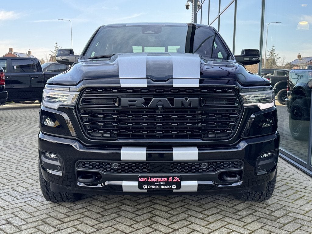 Dodge Ram 1500 Limited XXL | Pano | H&K | 22" | Flares | Pas, Automaat, 3500 kg, Zwart, Zwart