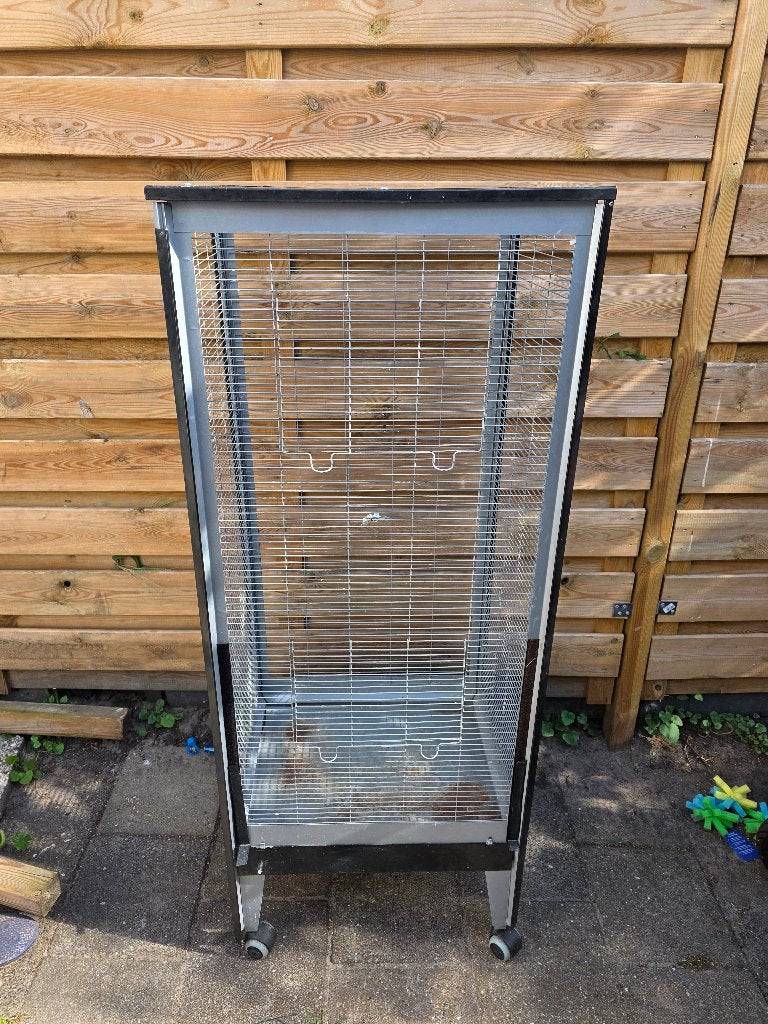 Vogelkooi, Dieren en Toebehoren, Ophalen of Verzenden, Gebruikt, Metaal, Vogelkooi