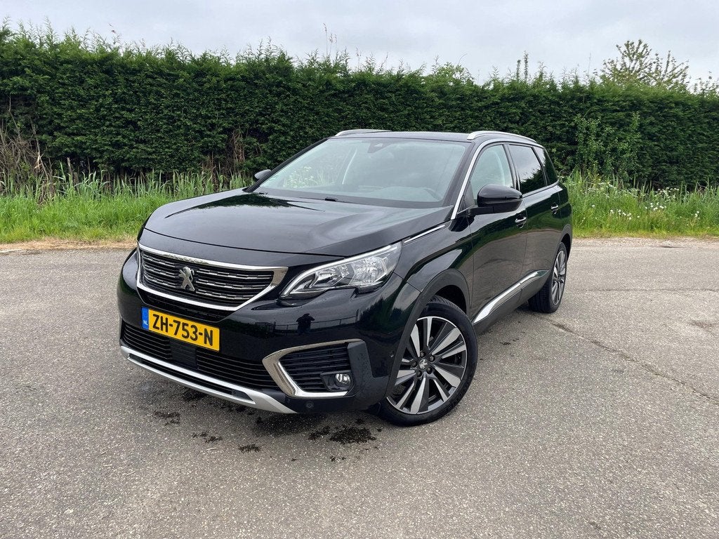 Peugeot 5008 1.2 Allure ECC NAVI 7ZIT AUTOMAAT SPORTSTOELEN, Auto's, Peugeot, Gebruikt, 1199 cc, Zwart, Origineel Nederlands