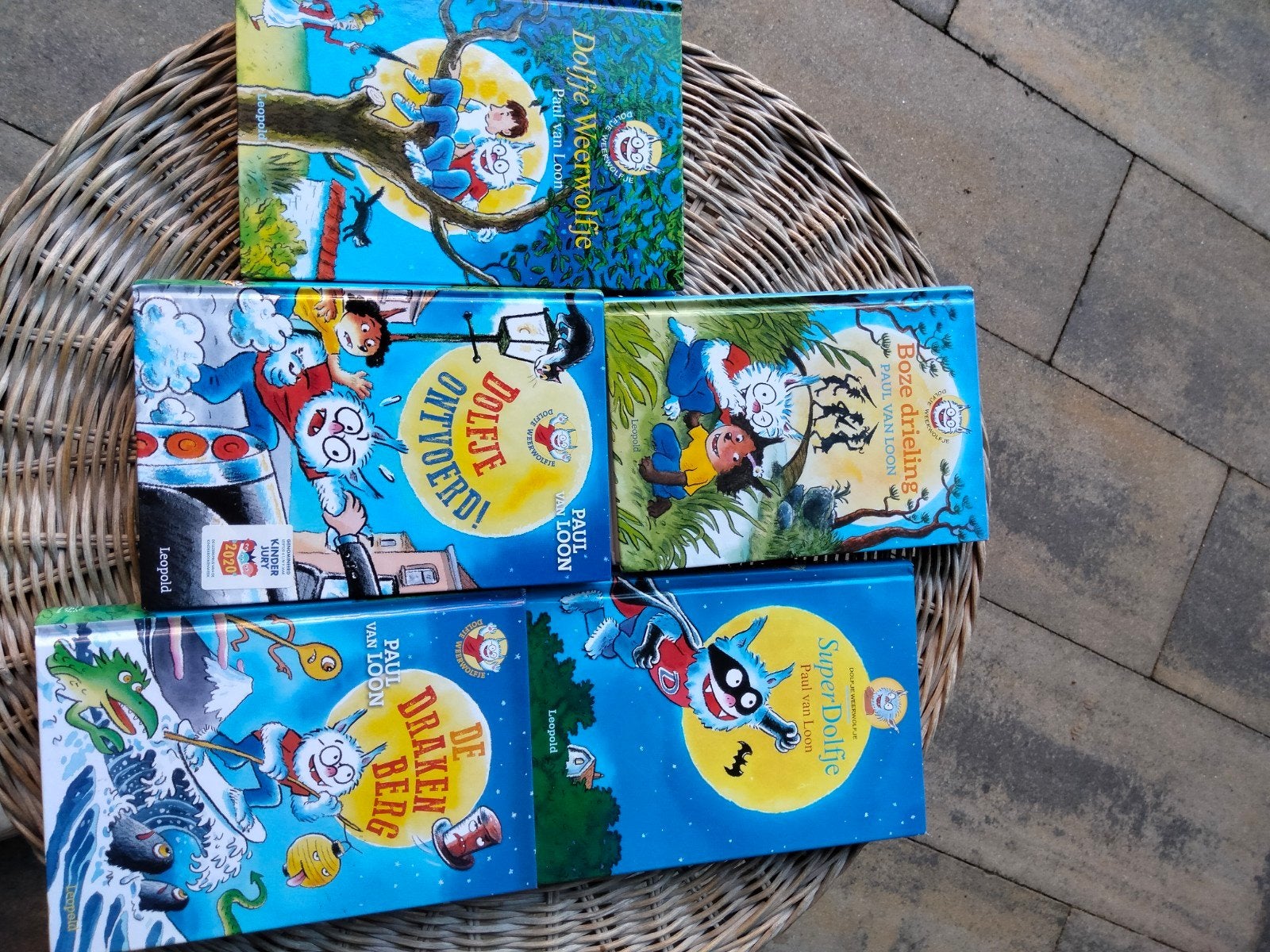 Dolfje weerwolfje, Fictie algemeen, Paul van Loon, Ophalen of Verzenden, Zo goed als nieuw