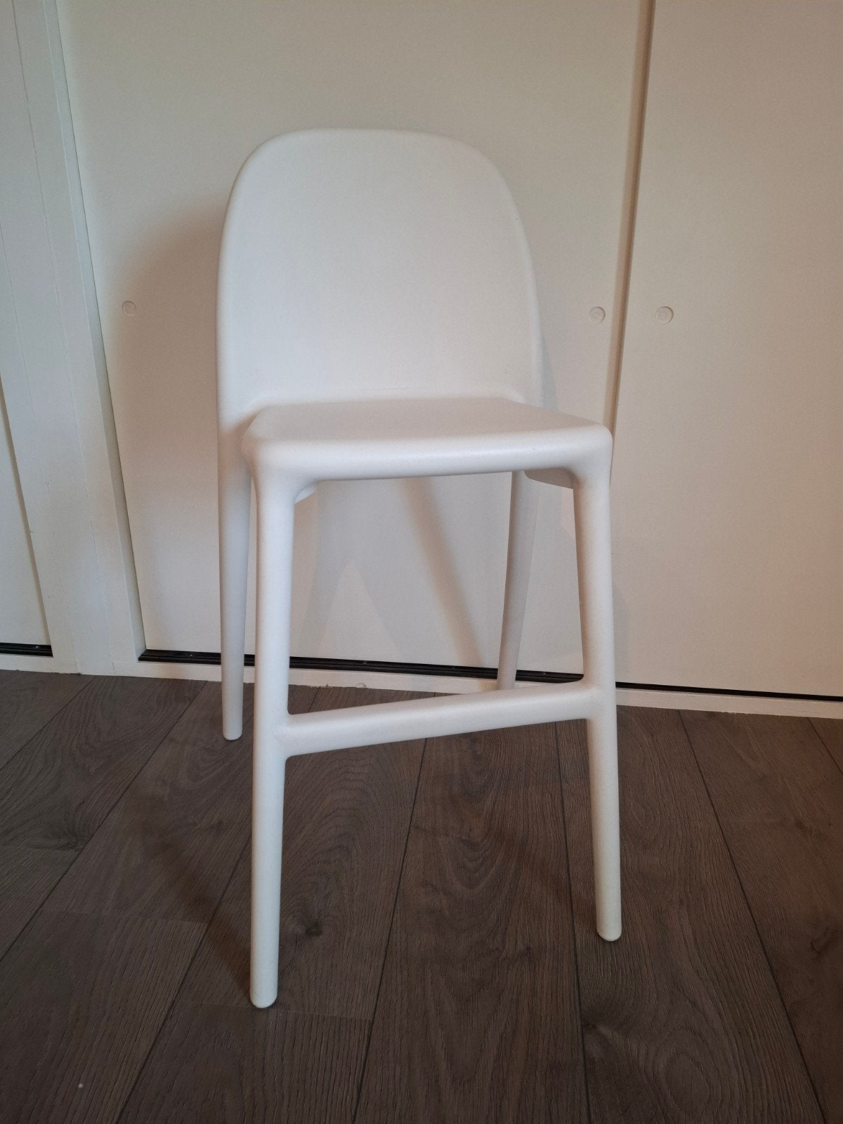 IKEA URBAN Kinderstoel wit, Ophalen, Zo goed als nieuw, Overige typen, Aanschuifbaar
