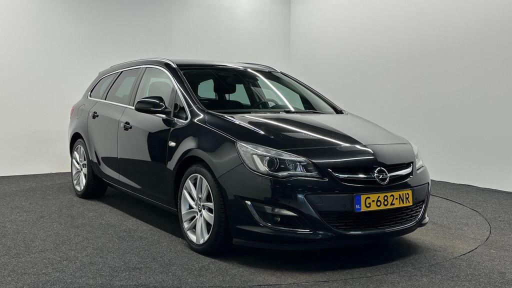 Opel Astra Sports Tourer 1.6 Turbo Sport 180 PK NAVI CRUISE, Voorwielaandrijving, Euro 5, Gebruikt, Zwart