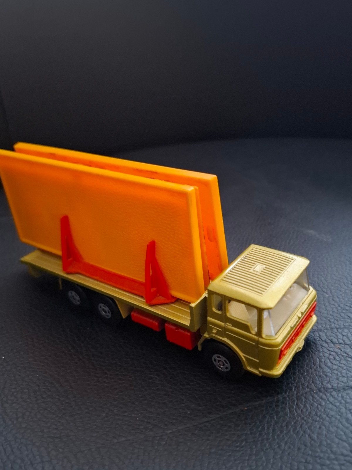 Matchbox Super Kings K13 DAF Building Transporter, Ophalen of Verzenden, Gebruikt, Bus of Vrachtwagen, Matchbox