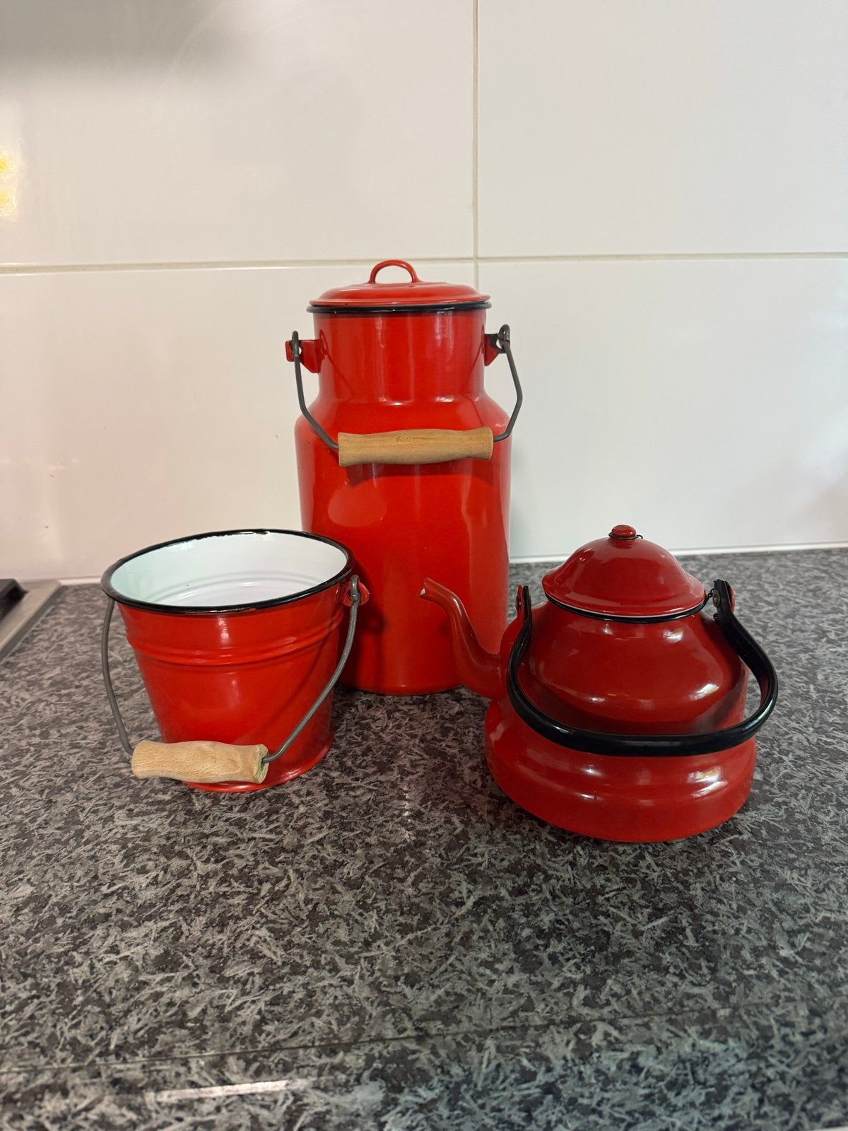 Vintage Emaille Set: Emmer, Melkbus en Theepot, Ophalen