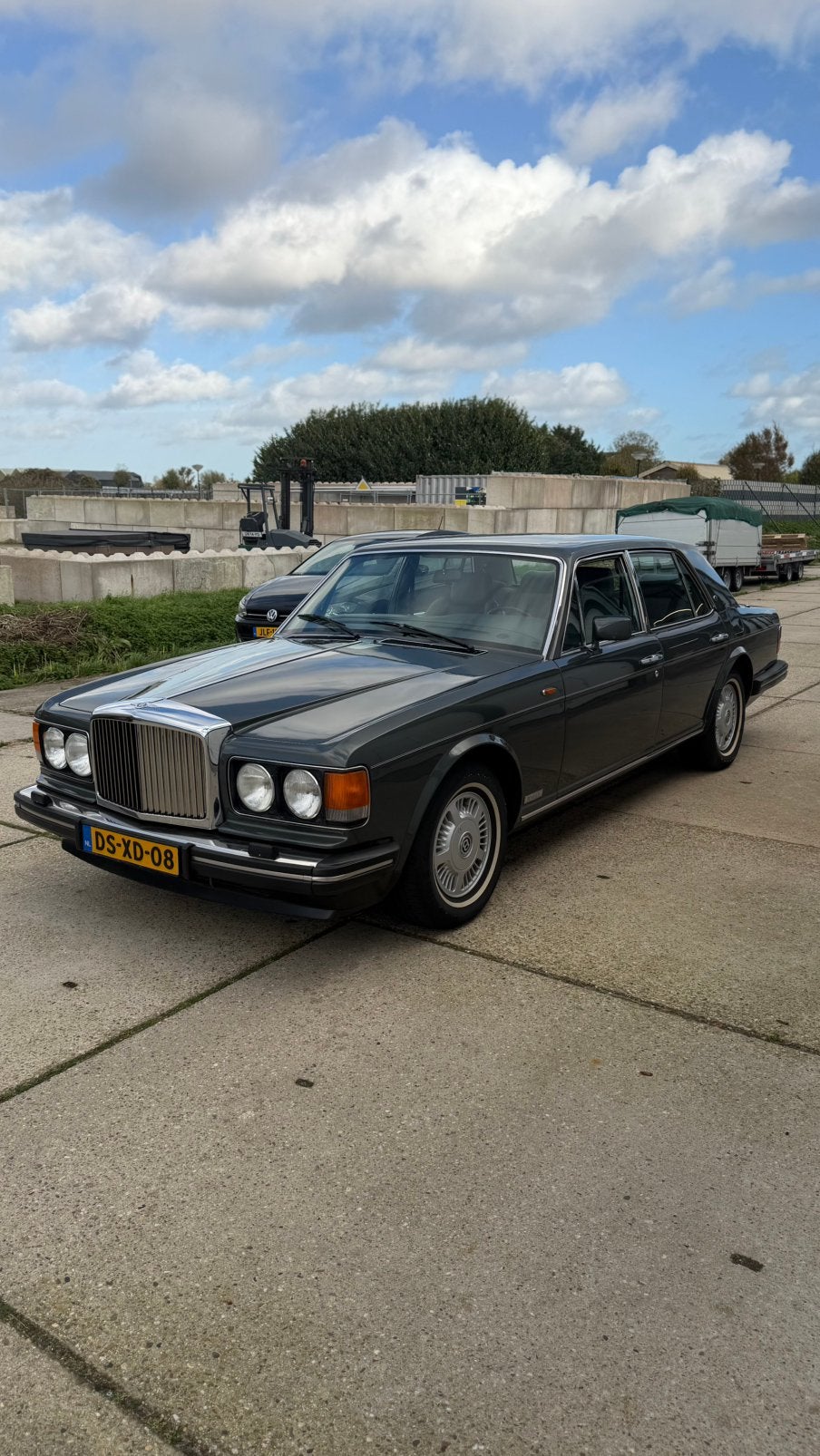 Bentley Eight 6.75L - V8 - Dealer onderhouden., Auto's, Automaat, Dealer onderhouden, Bedrijf, Grijs