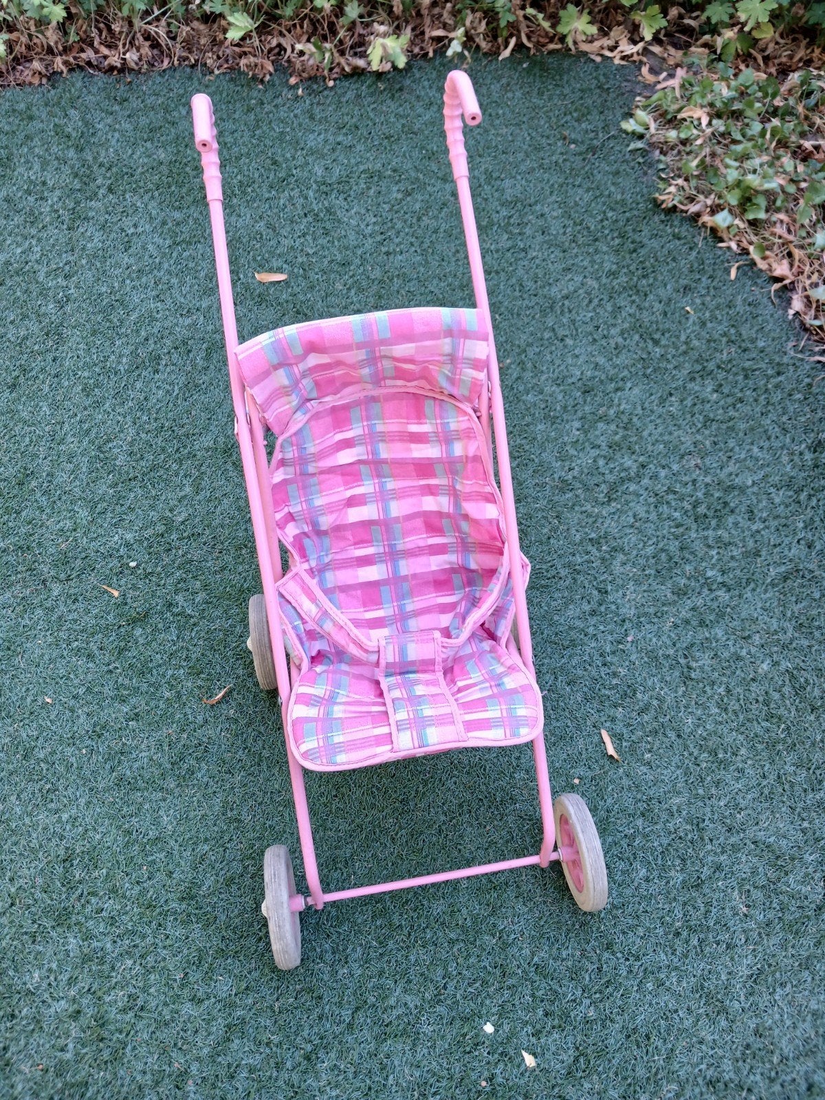 Roze poppenbuggy - Speelplezier voor kleine ouders, Ophalen, Zo goed als nieuw, Meisje