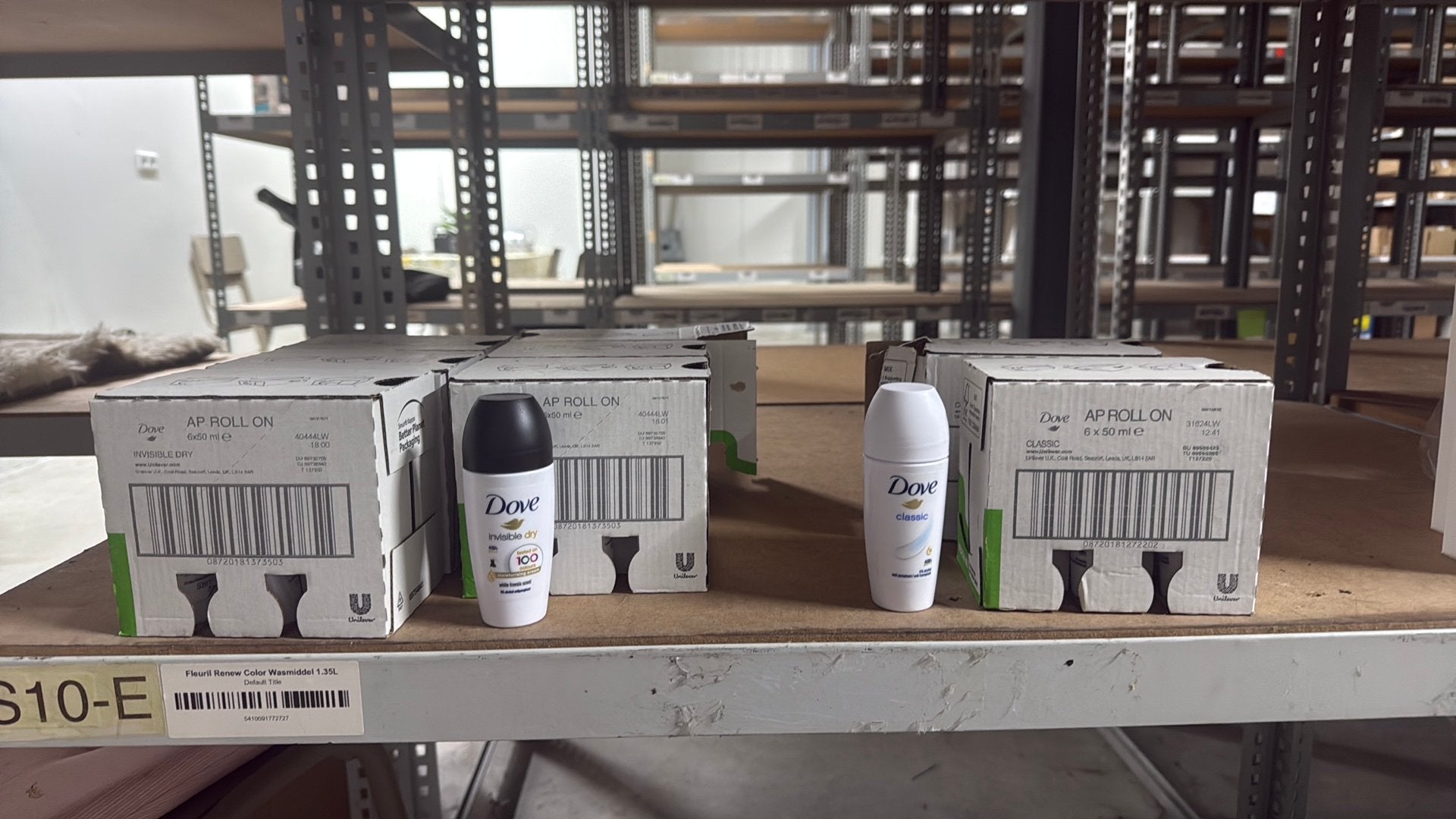 Dove deodorantrollers invisible dry 48st., Ophalen of Verzenden, Nieuw, Deodorant of Bodyspray