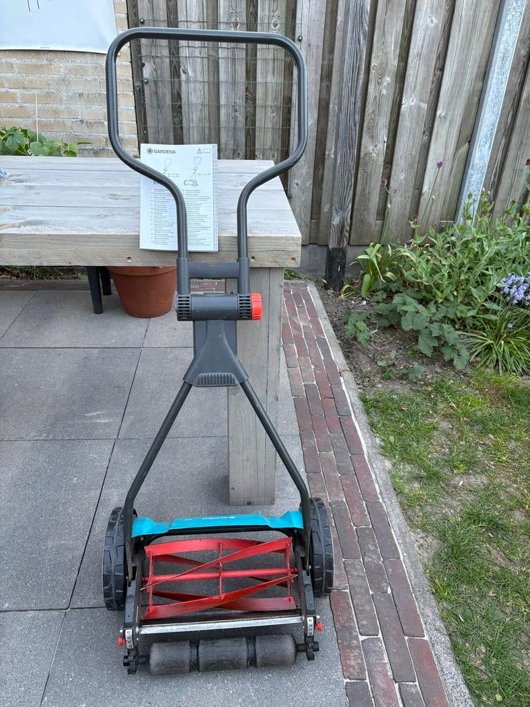 Gardena 330 kooimesmaaier / handgrasmaaier, Tuin en Terras, Grasmaaiers, Ophalen, Handgrasmaaier, Zo goed als nieuw, 30 t/m 39 cm