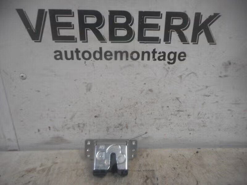 SLOTVANGER ACHTERKLEP Opel Meriva (A) (90563999), Auto-onderdelen, Bahnhofsplatz 65423 Rüsselsheim am Main, DE, Gebruikt, Opel