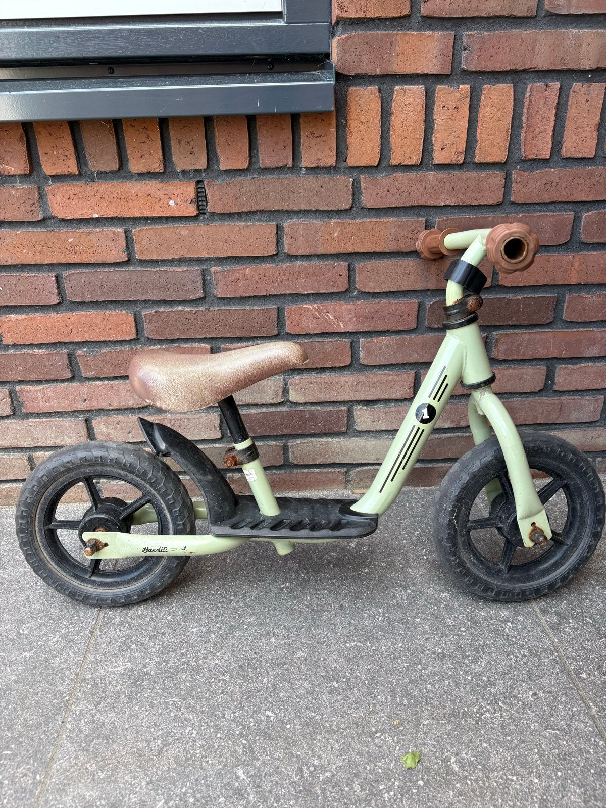 Gratis Loopfietsje (opknappertje), Fietsen en Brommers, Ophalen, Gebruikt, Minder dan 16 inch