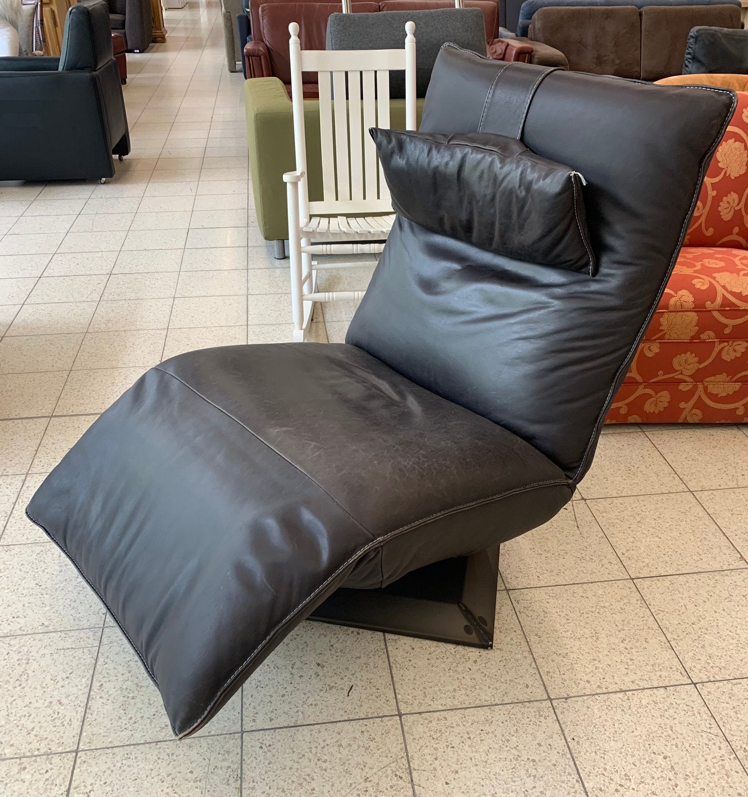 Fauteuil Relaxfauteuil Lunedino is elektrisch verstelbaar.