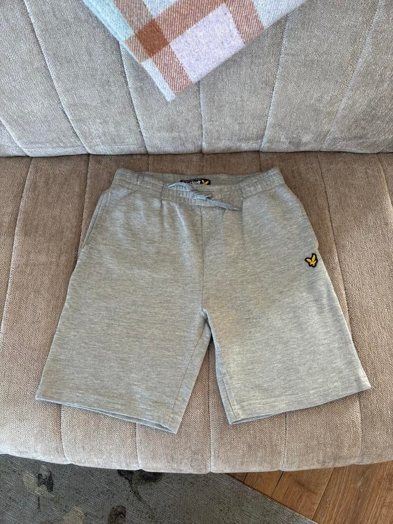 LYLE & SCOTT KORTE BROEK / JOGGINGBROEK LICHTGRIJS, 146/152, Ophalen of Verzenden, Zo goed als nieuw, Jongen, Broek