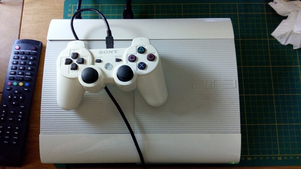 PLAYSTATION 3 super slim white 500gb, Super Slim, Ophalen of Verzenden, Zo goed als nieuw, 500 GB
