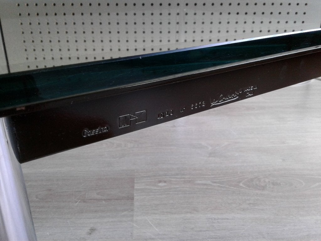Cassina Lc10-P Le Corbusier (Bruin), Zeer Mooi!, 100 tot 150 cm, https://www.cassina.com/nl/en.html, Cassina, Zo goed als nieuw