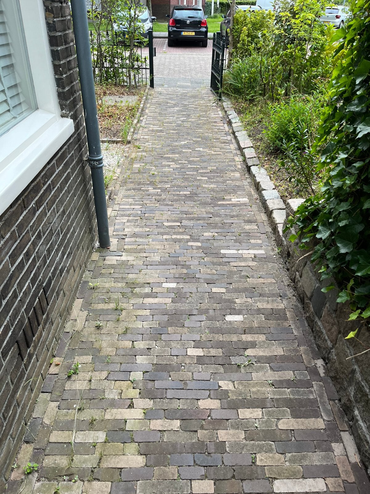 Hele tuin en voorpad gebakken klinkers waaltjes, Ophalen, Zo goed als nieuw, Klinkers