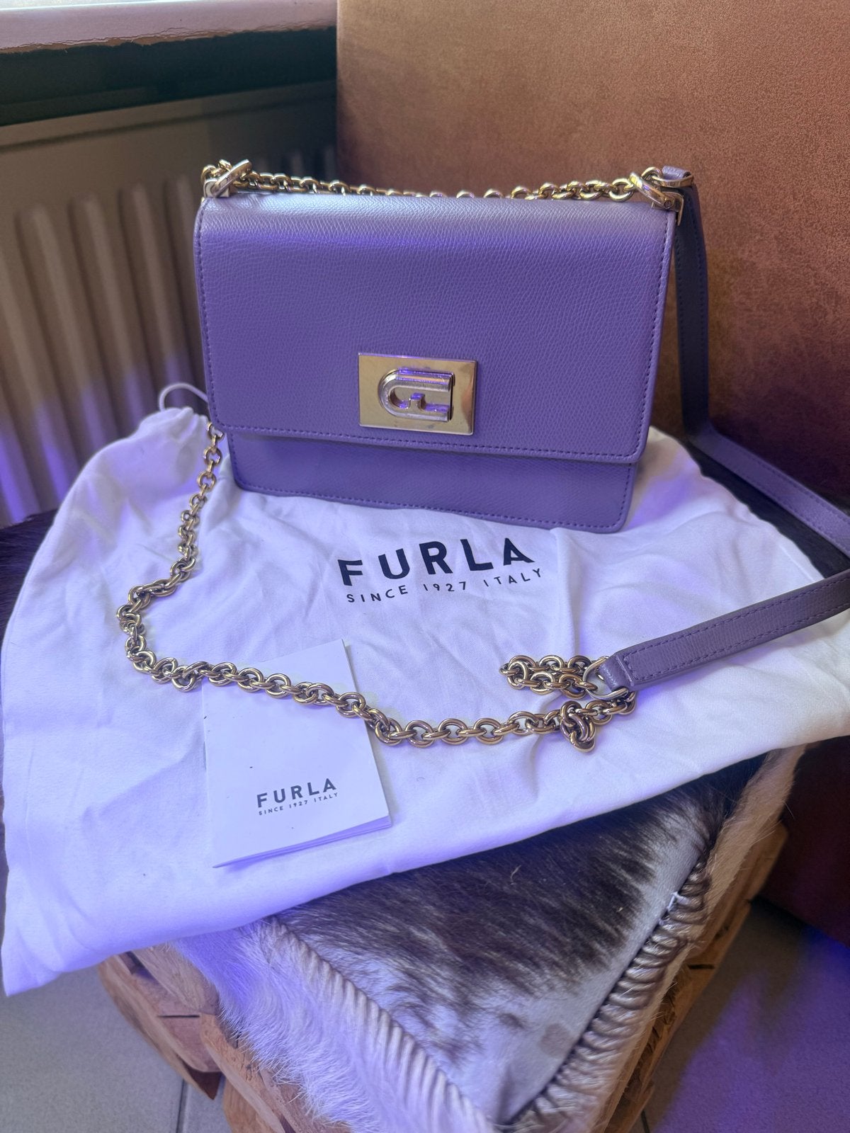 Furla handtas lila met gouden ketting, Ophalen of Verzenden, Gebruikt, Paars, Handtas