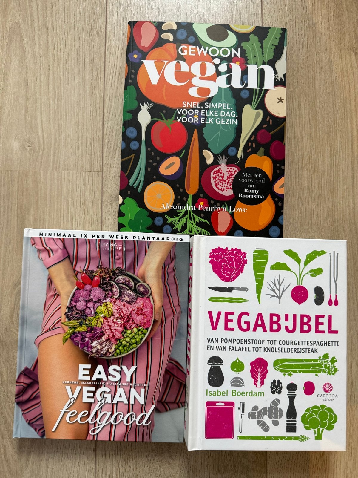 Vegan kookboeken: Gewoon Vegan, Easy Vegan Feelgood, Vegabij, Hoofdgerechten, Ophalen of Verzenden, Zo goed als nieuw, Gezond koken