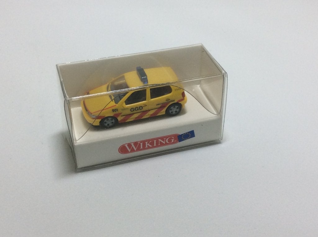 Ambulance 38. Wiking. VW Polo Noodarts GGD Achterhoek. 1:87, Hobby en Vrije tijd, Ophalen of Verzenden, Nieuw, Auto, Wiking