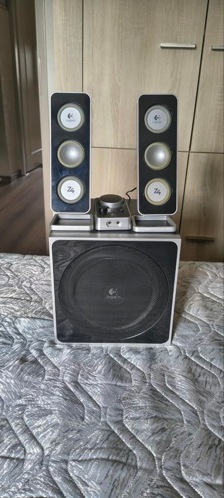 Logitech Z4 2.1 Speakerset met Subwoofer, Ophalen
