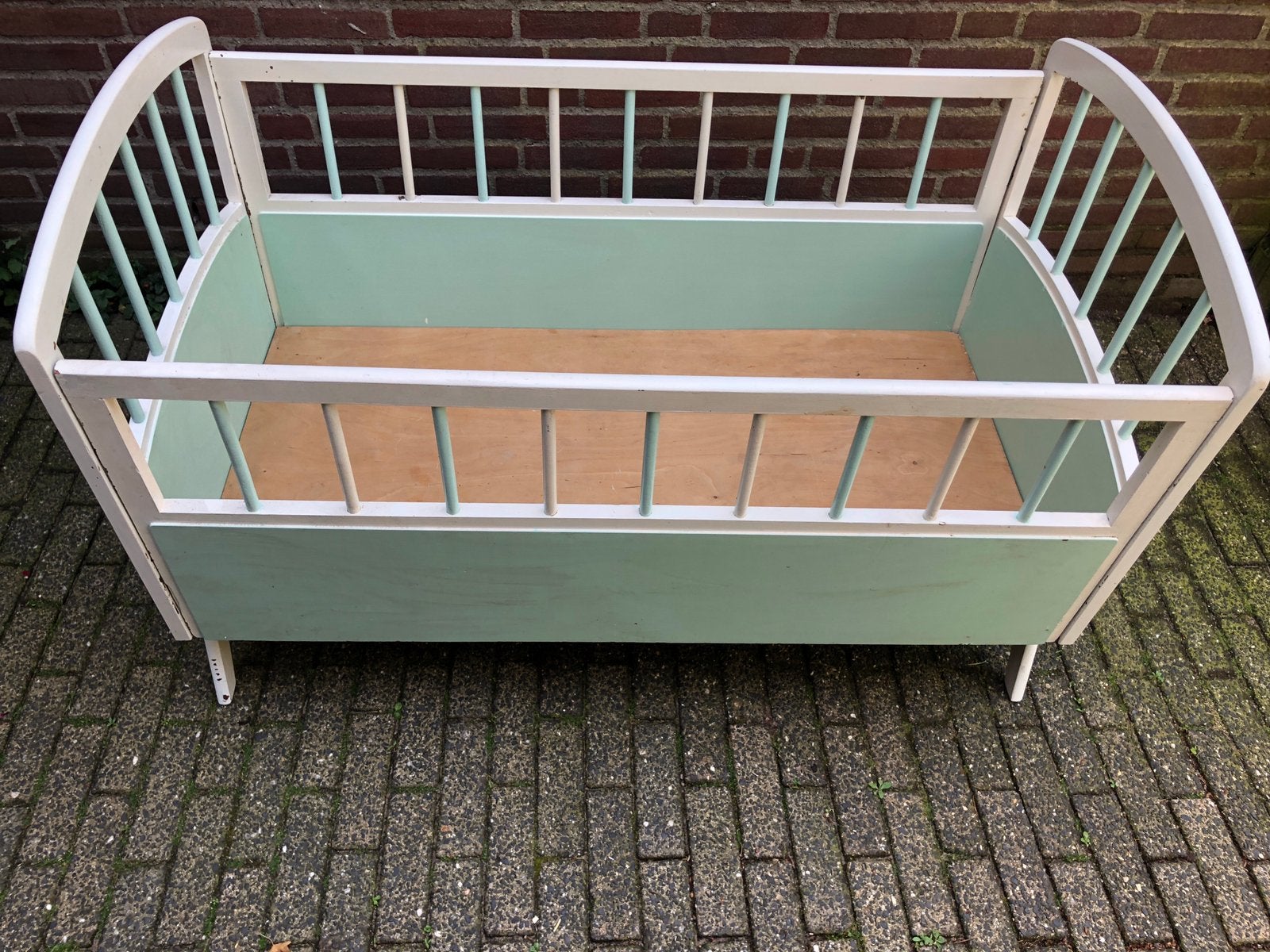 Vintage houten ledikant bedje baby peuter kind  120 x 60 cm., Kinderen en Baby's, Babywiegjes en Ledikanten, Ophalen, Gebruikt