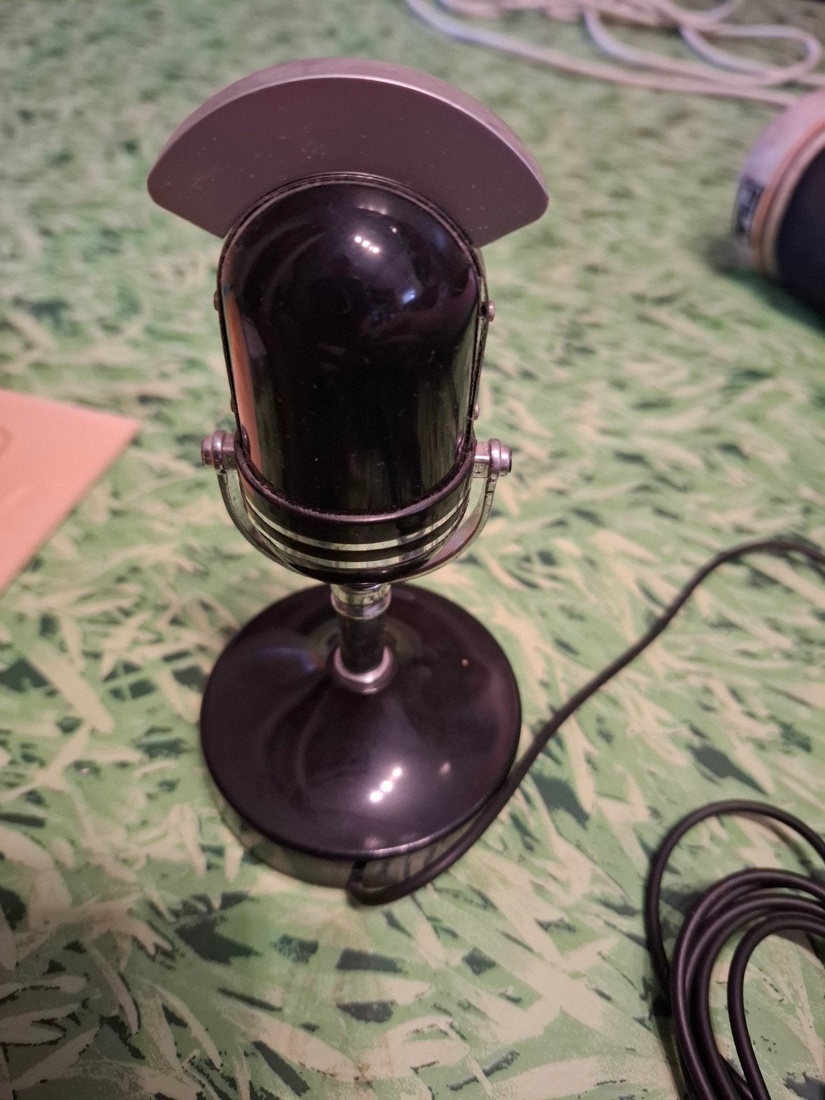 VARA Retro Microfoon - Collectors Item / Gadget (nieuwstaat), Muziek en Instrumenten, Microfoons, Ophalen of Verzenden